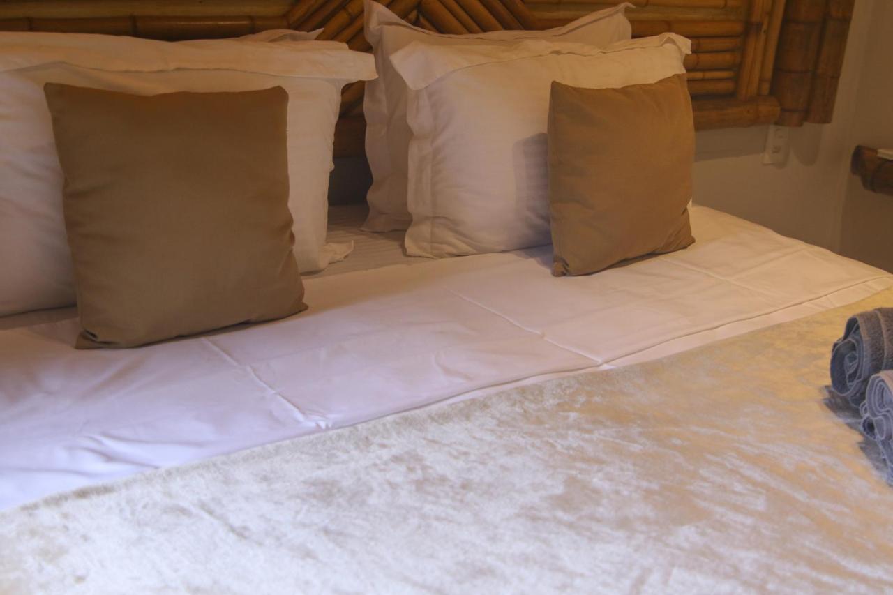 Casa Do Imperador Hotel เฟอร์นันโด เด โนรอนญา ภายนอก รูปภาพ